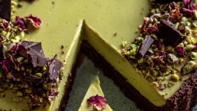 Irresistible Pistachio Tart with Creamy Pistachio Paste