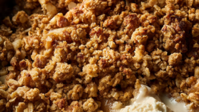 Vegan Apple or Pear Crumble