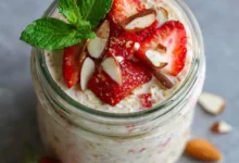 Strawberry Almond Overnight Oats: Your New Favorite Make-Ahead Breakfast