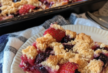 The Ultimate Tri-Berry Cheesecake Crumble Bars: A Recipe for Success