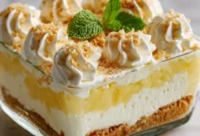 The Ultimate No-Bake Pineapple Cream Dessert: A Refreshing Slice of Paradise